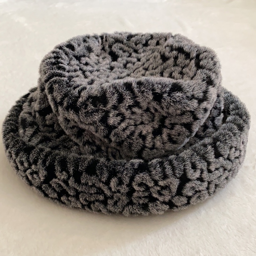{VTG} Ben Berger | Faux Fur Leopard Print Bucket Hat 90s Y2K Gray/Black (OS) - Picture 5 of 14